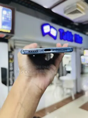 ভিভো ভি২৯ ৫জি ১২৮ জিবি