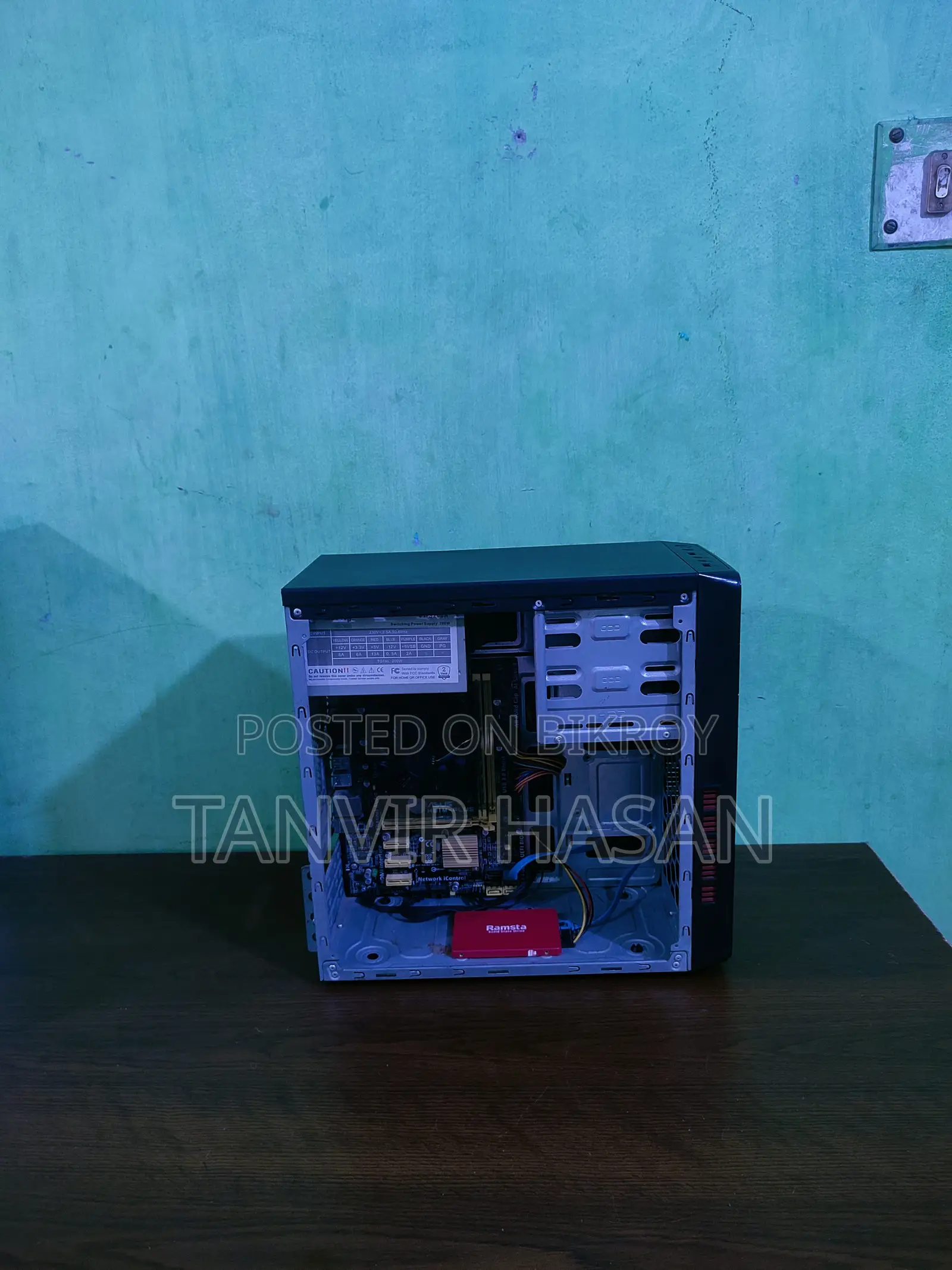 Desktop Computer ASUS 4GB Intel SSD 128GB