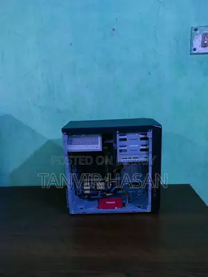 Desktop Computer ASUS 4GB Intel SSD 128GB
