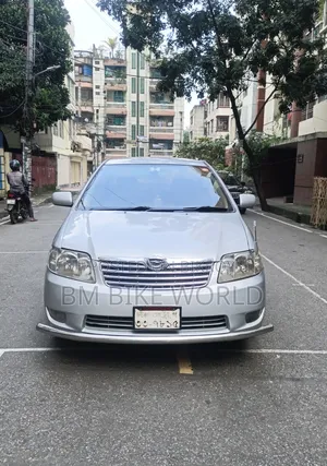 টয়োটা করোল্লা ২০০৬ সিলভার