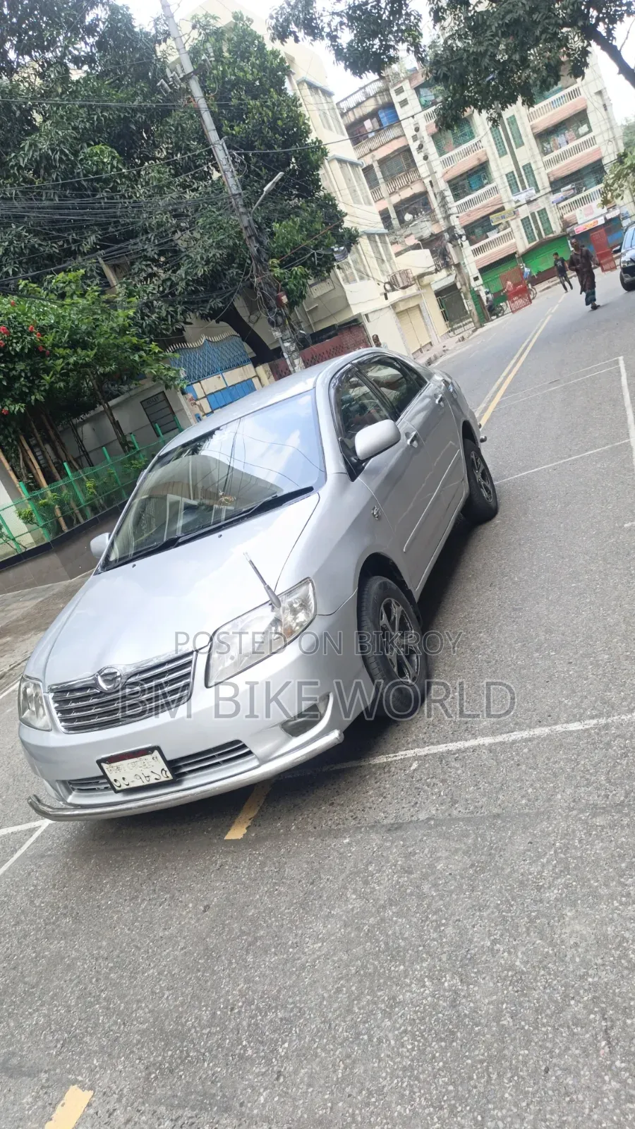 টয়োটা করোল্লা ২০০৬ সিলভার
