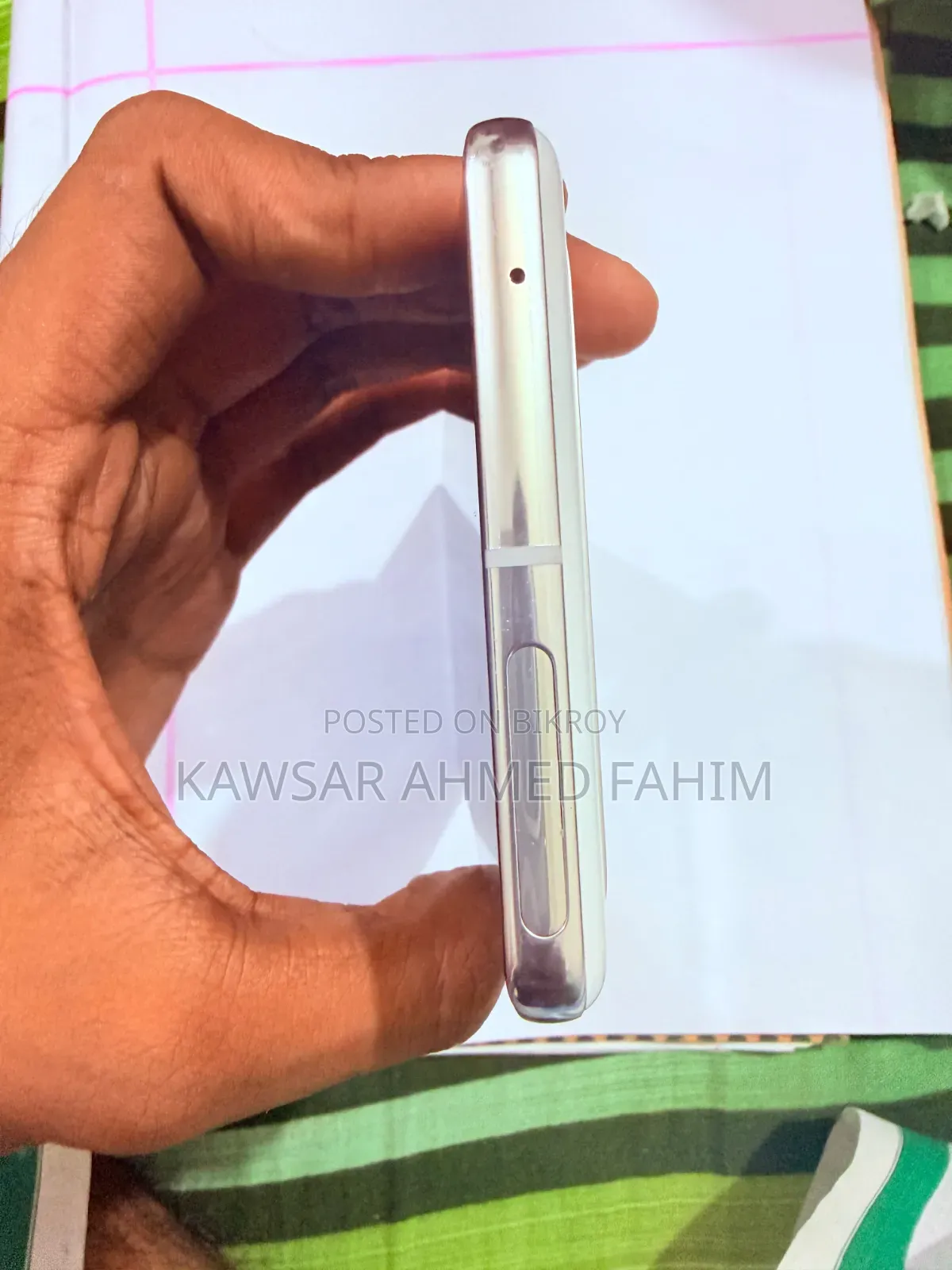 গুগল পিক্সেল ৭ প্রো ১২৮ জিবি হোয়াইট