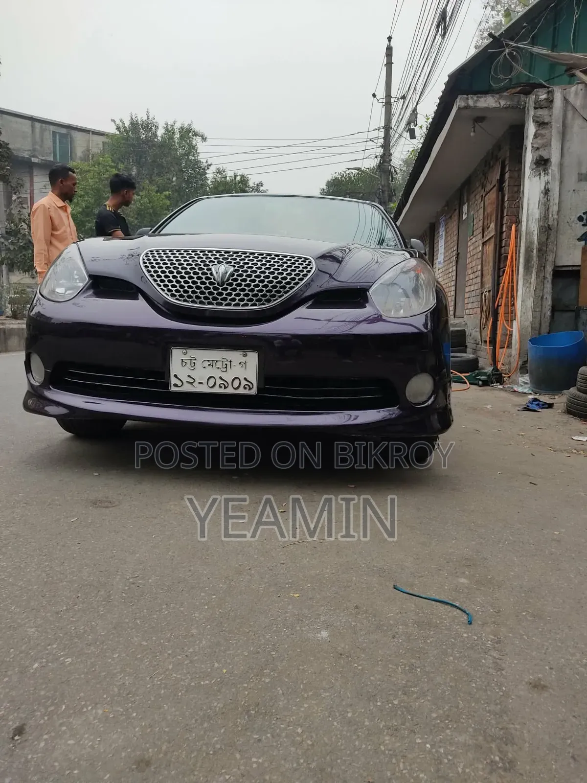 টয়োটা ভেরোসা ২০০৩ মেরুন