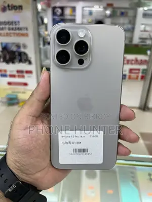 Apple iPhone 15 Pro Max 256 GB Silver