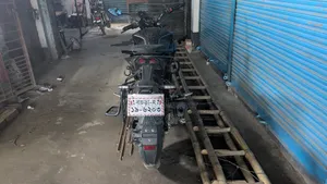 Hero Xtreme 125R 2026 Black