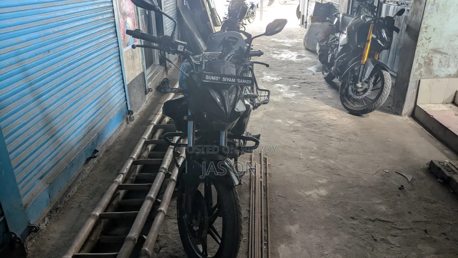 Hero Xtreme 125R 2026 Black