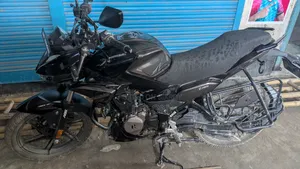 Hero Xtreme 125R 2026 Black