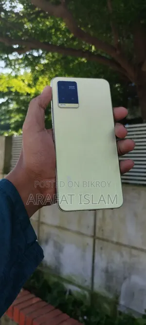 ভিভো ওয়াই৩৩এস ১২৮ জিবি গোল্ড