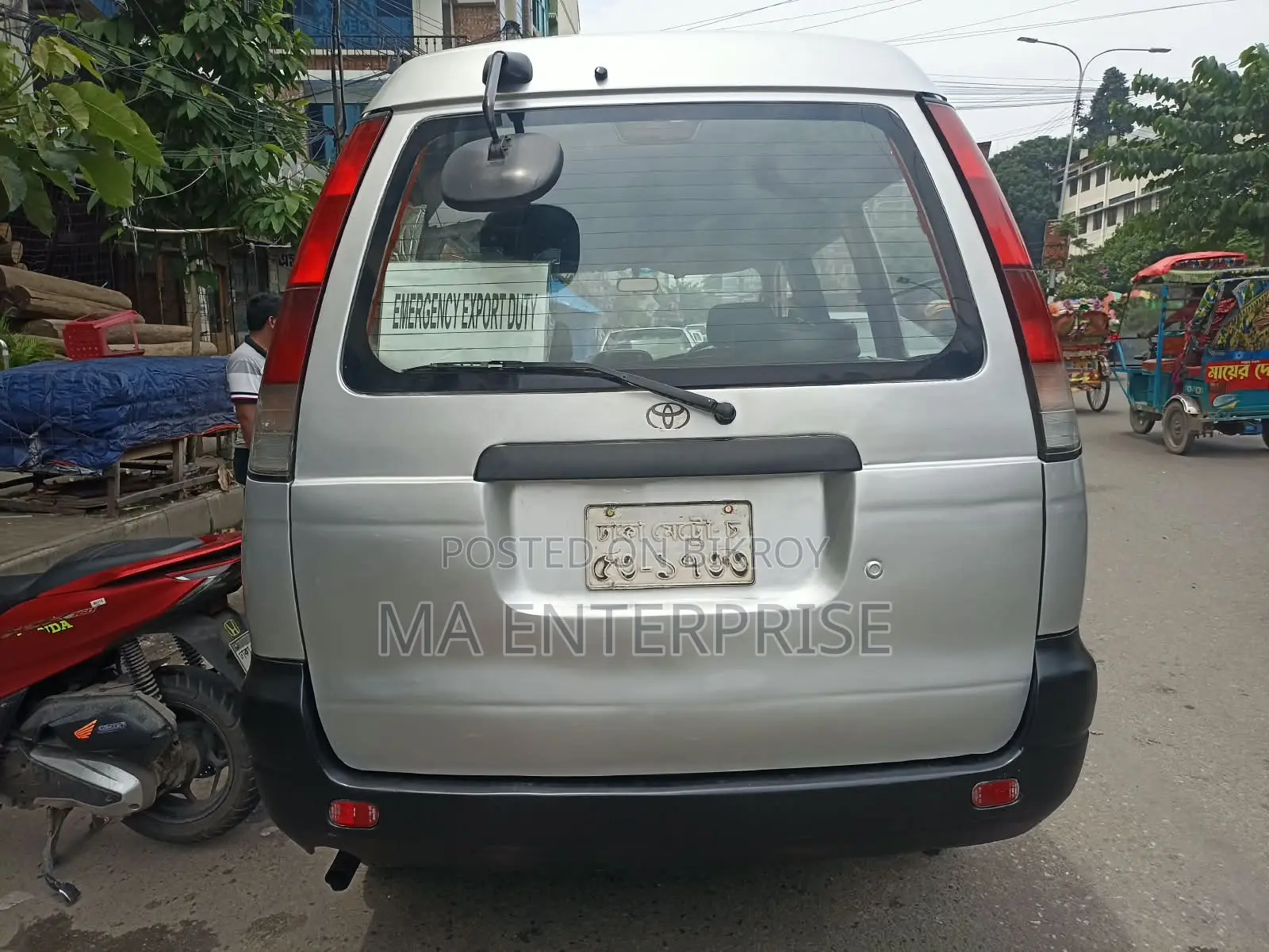 Toyota Noah 2003 Silver