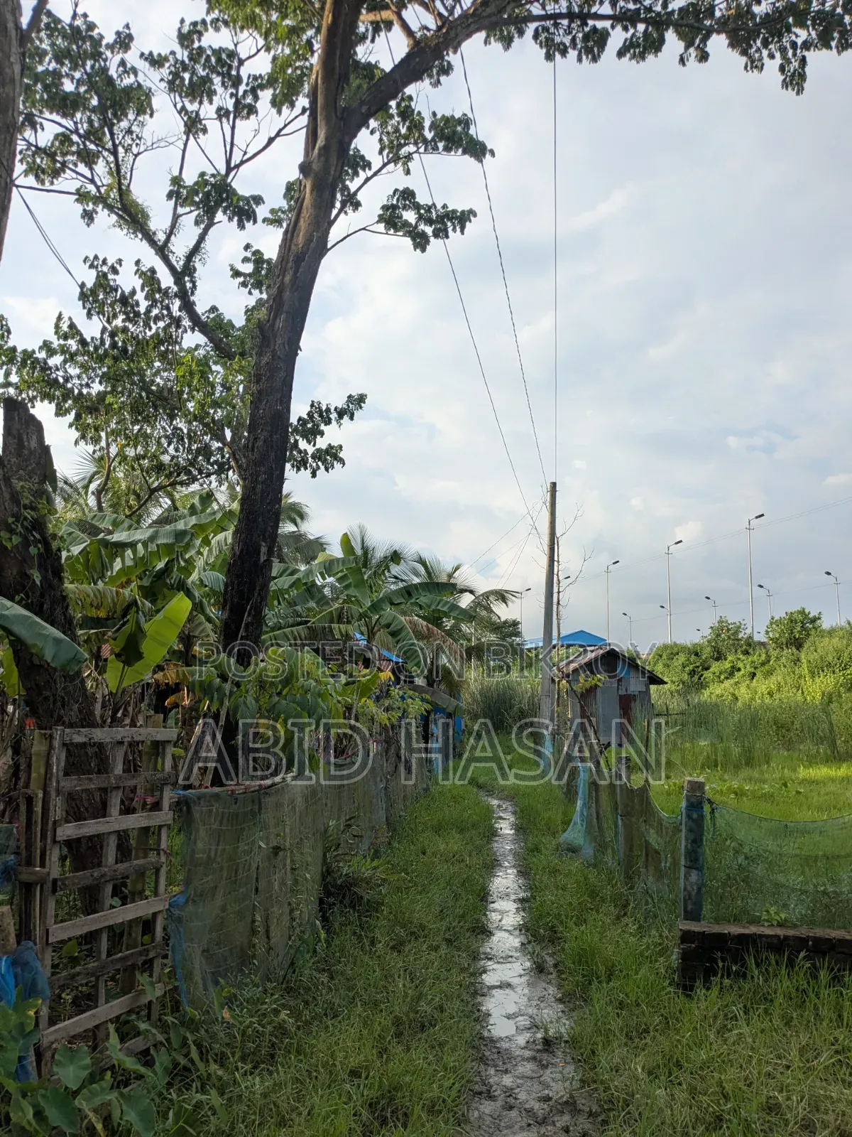 জিরো পয়েন্ট, মুহাম্মদ নগর রেল স্টেশনের পাশে