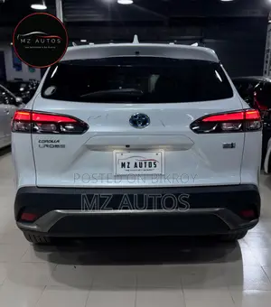 Toyota Corolla Cross 1.8 Hybrid FWD 2021 Pearl