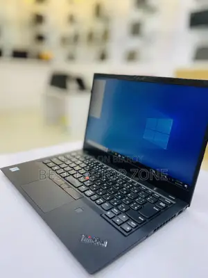 Laptop Lenovo 300e 8GB Intel Core i5 SSD 256GB