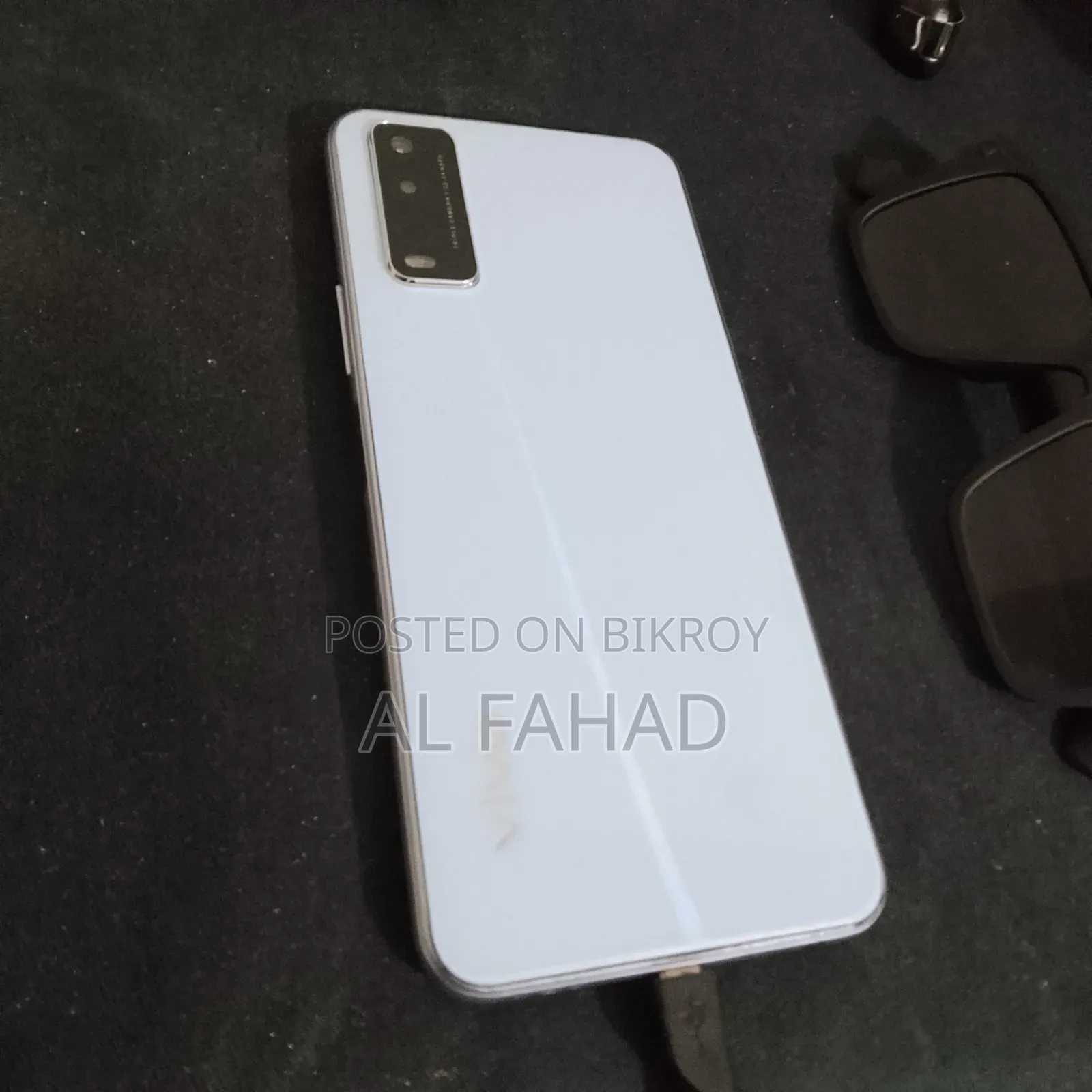 Vivo Y21 64 GB White