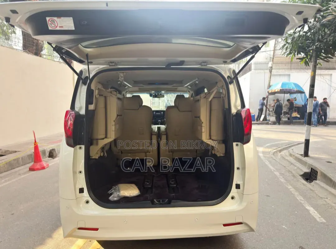 Toyota Alphard 2.5 Hybrid AWD 2017 Pearl