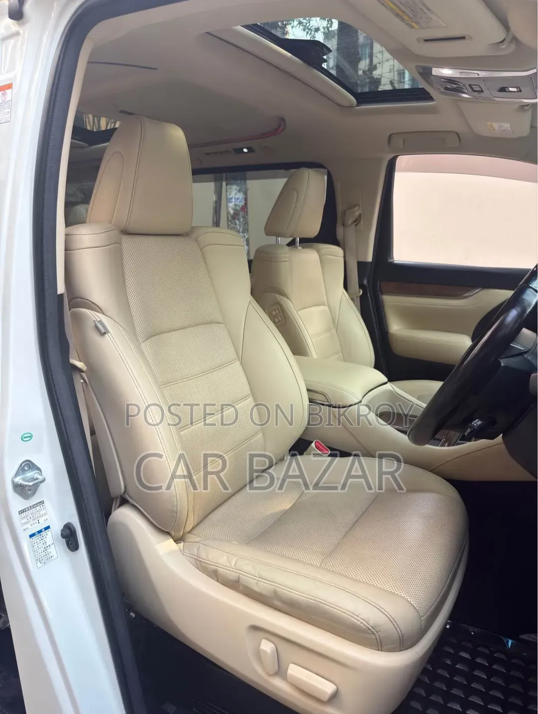 Toyota Alphard 2.5 Hybrid AWD 2017 Pearl