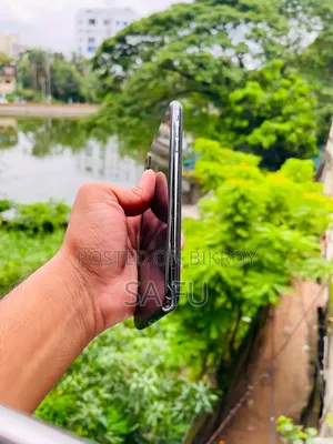 New Apple iPhone XS Max 256 GB Black