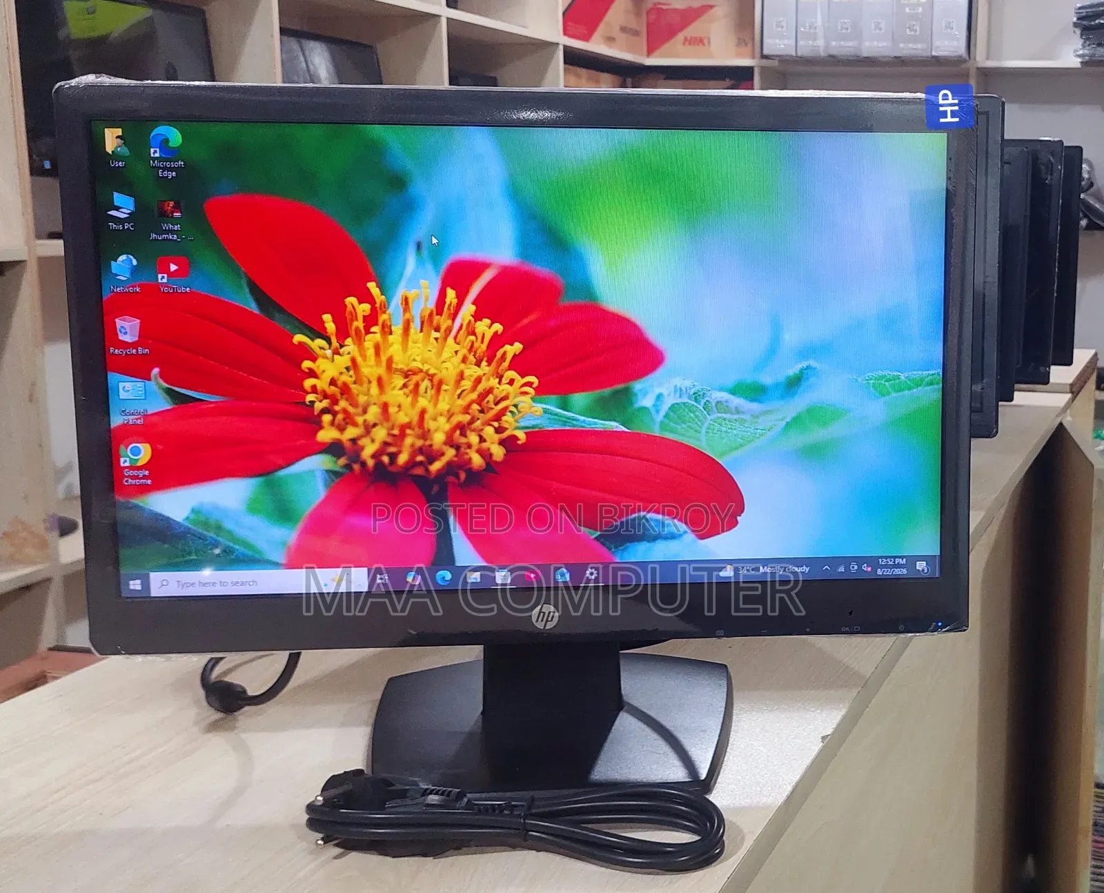 20-inch HP Original Brand LED Monitor, 100% fresh, with no scratches or spots of any kind.