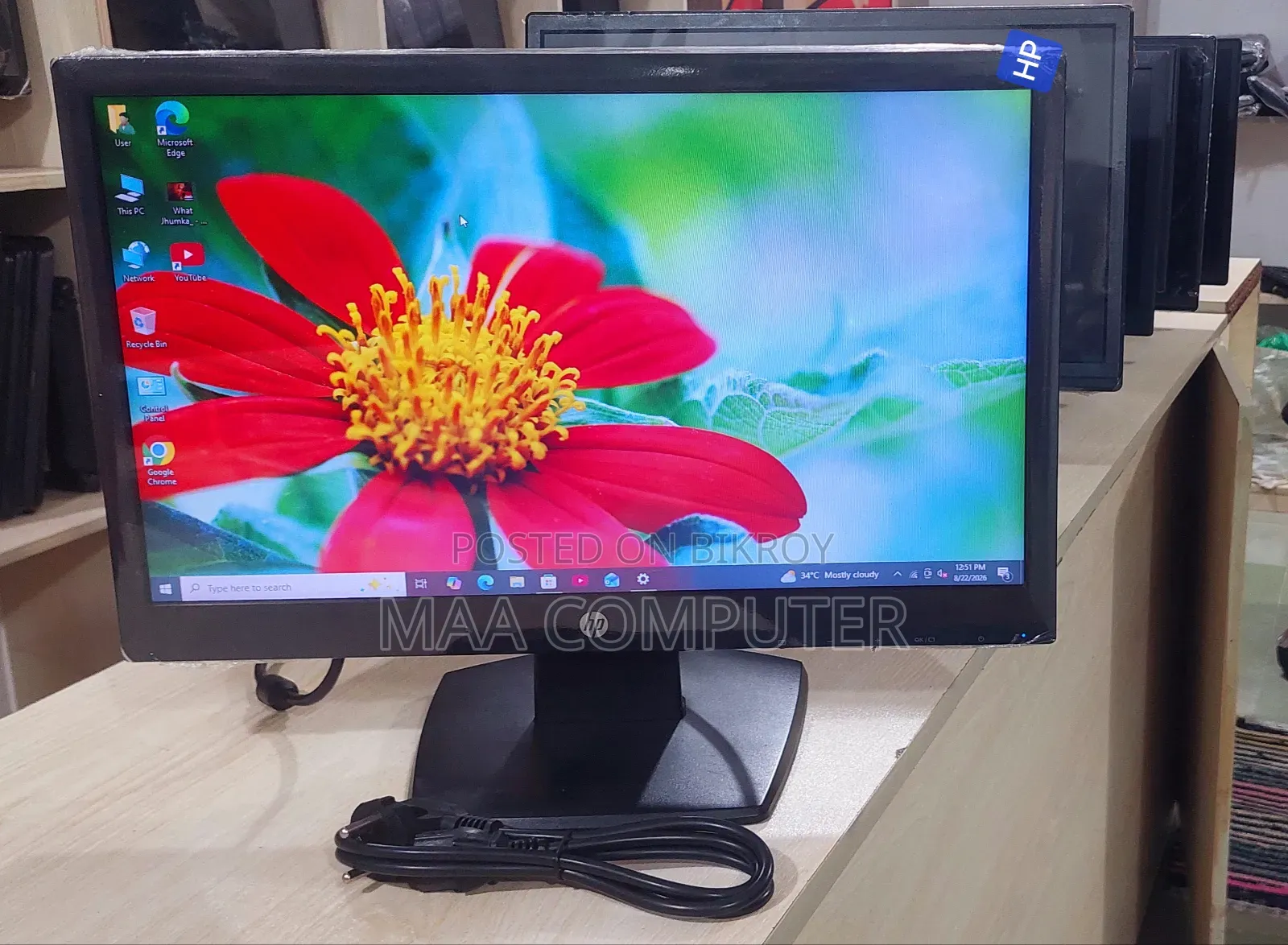 20-inch HP Original Brand LED Monitor, 100% fresh, with no scratches or spots of any kind.