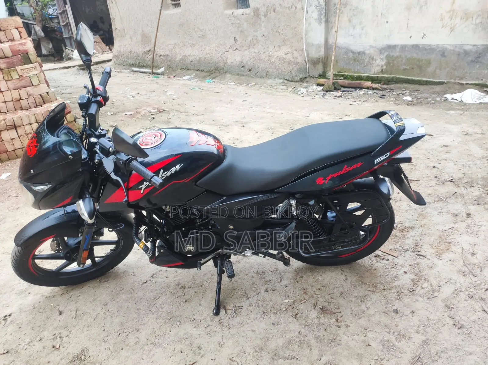Bajaj Pulsar 150 2023 Black