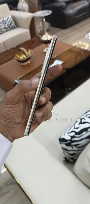 অপ্পো রেনো ১০ ৫জি ২৫৬ জিবি