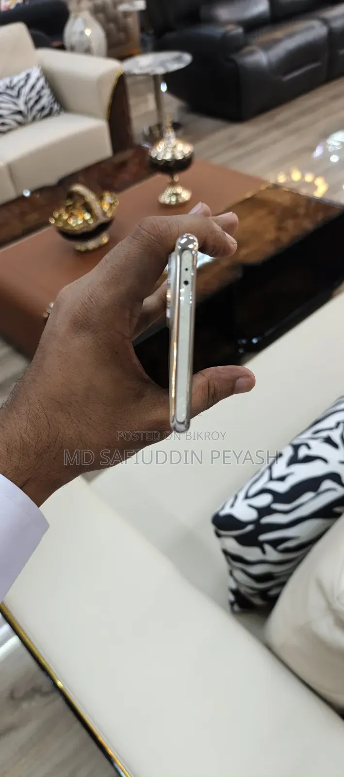 অপ্পো রেনো ১০ ৫জি ২৫৬ জিবি