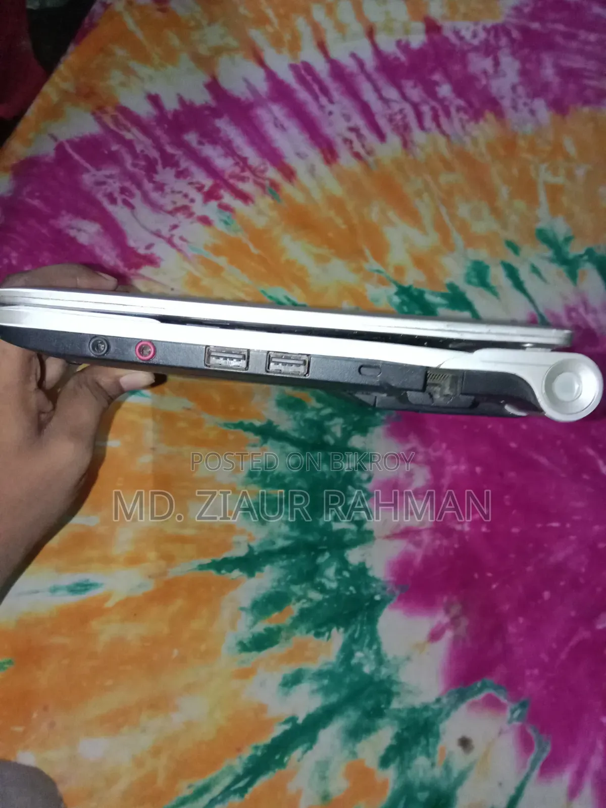 Laptop Vinovo 1GB Intel Core I3 SSHD+SSD 32GB