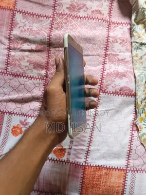 Samsung Galaxy J7 16 GB Rose Gold