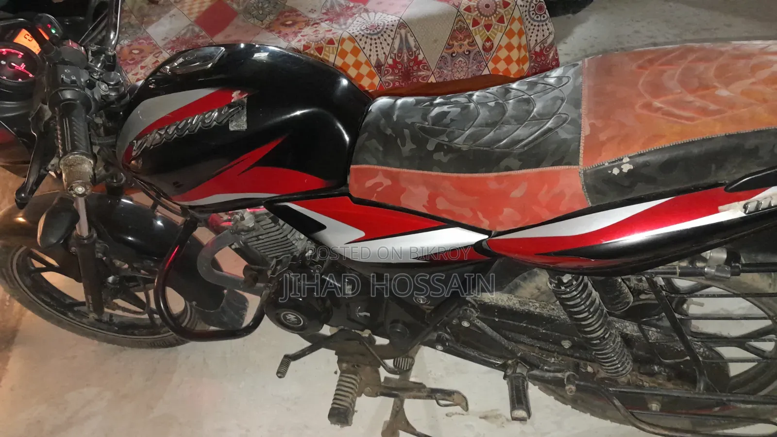 Bajaj Discover 110 2023 Black