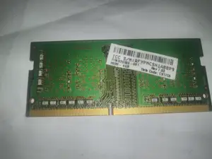 SK Hynix 4GB DDR4-2400T SODIMM — HMA851S6AFR6N