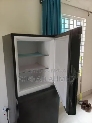 Hisense 238 L Top Mount Freezer Inverter RT1G236NAB/BD3