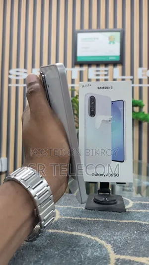 স্যামসাং গ্যালাক্সি এ৩৬ ২৫৬ জিবি হোয়াইট