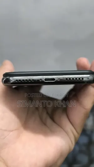 অ্যাপল আইফোন এক্স ২৫৬ জিবি ব্ল্যাক