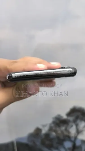অ্যাপল আইফোন এক্স ২৫৬ জিবি ব্ল্যাক