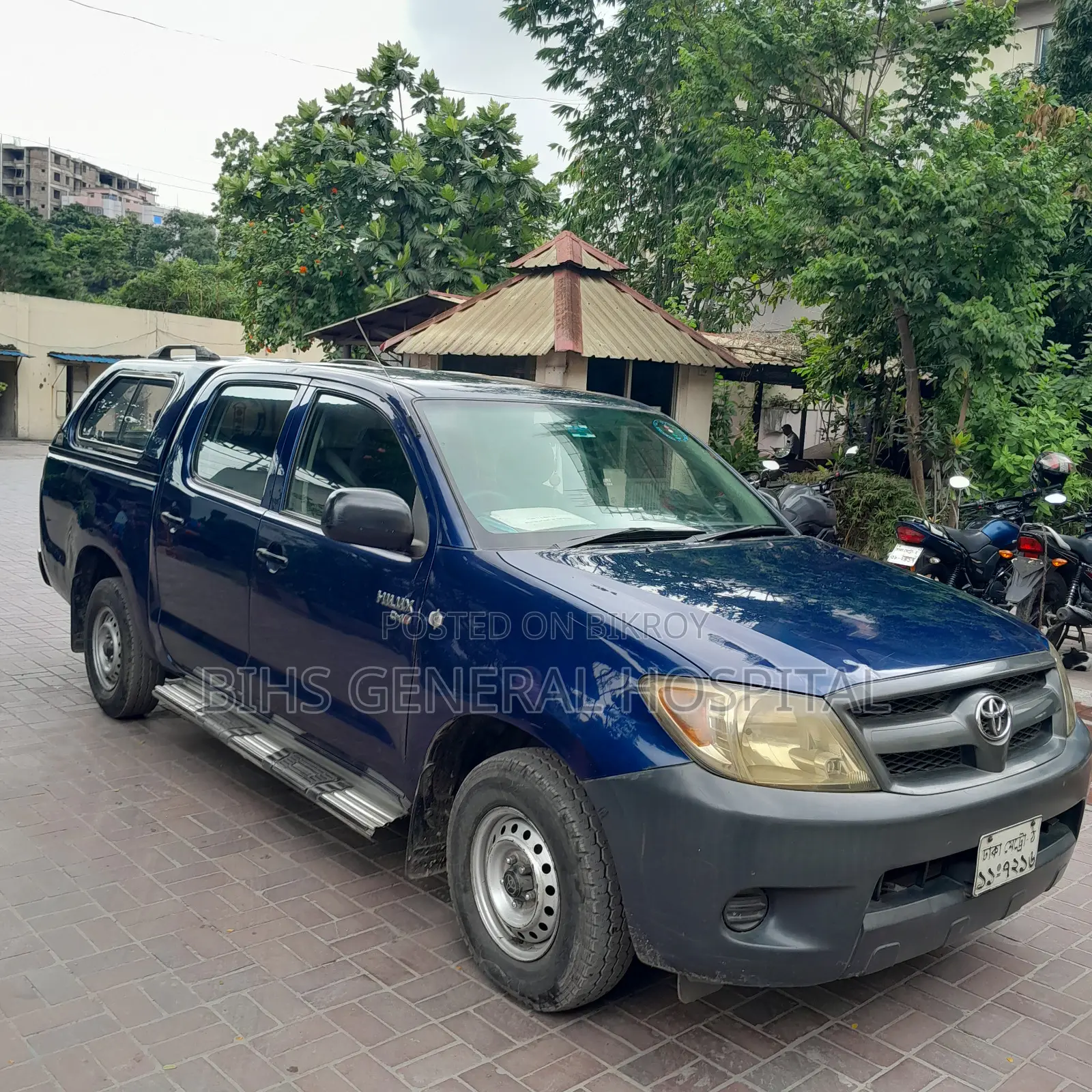 Toyota Hilux 2006 Blue