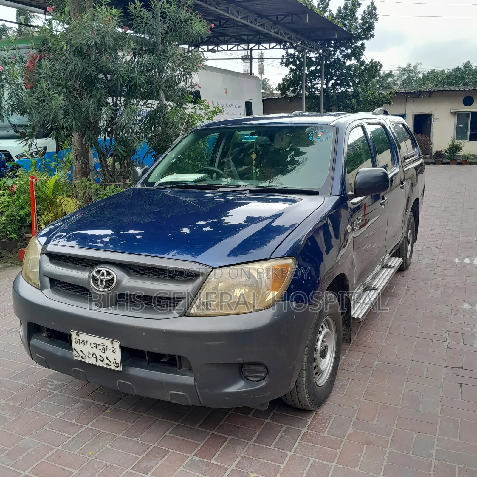Toyota Hilux 2006 Blue