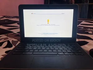 Laptop Google 3GB Intel Core i3 SSHD+SSD 16 GB