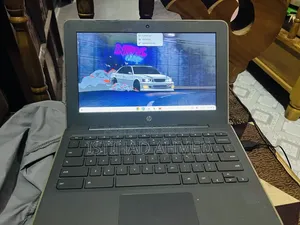 Laptop Google 3GB Intel Core i3 SSHD+SSD 16 GB