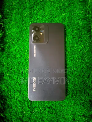 Walton 8 GB Black