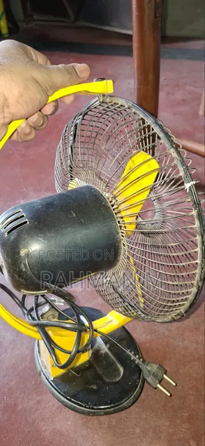 Stormy Mini Table Fan Hi Speedy