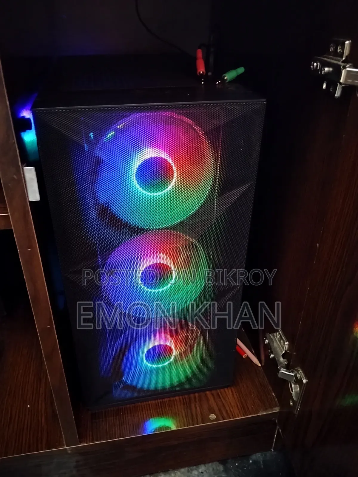 Desktop Computer MSI 8GB AMD Ryzen 5 SSD 256GB