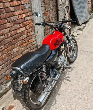 Bajaj Boxer 100 2020 Red