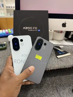Vivo X200 FE 256 GB Black