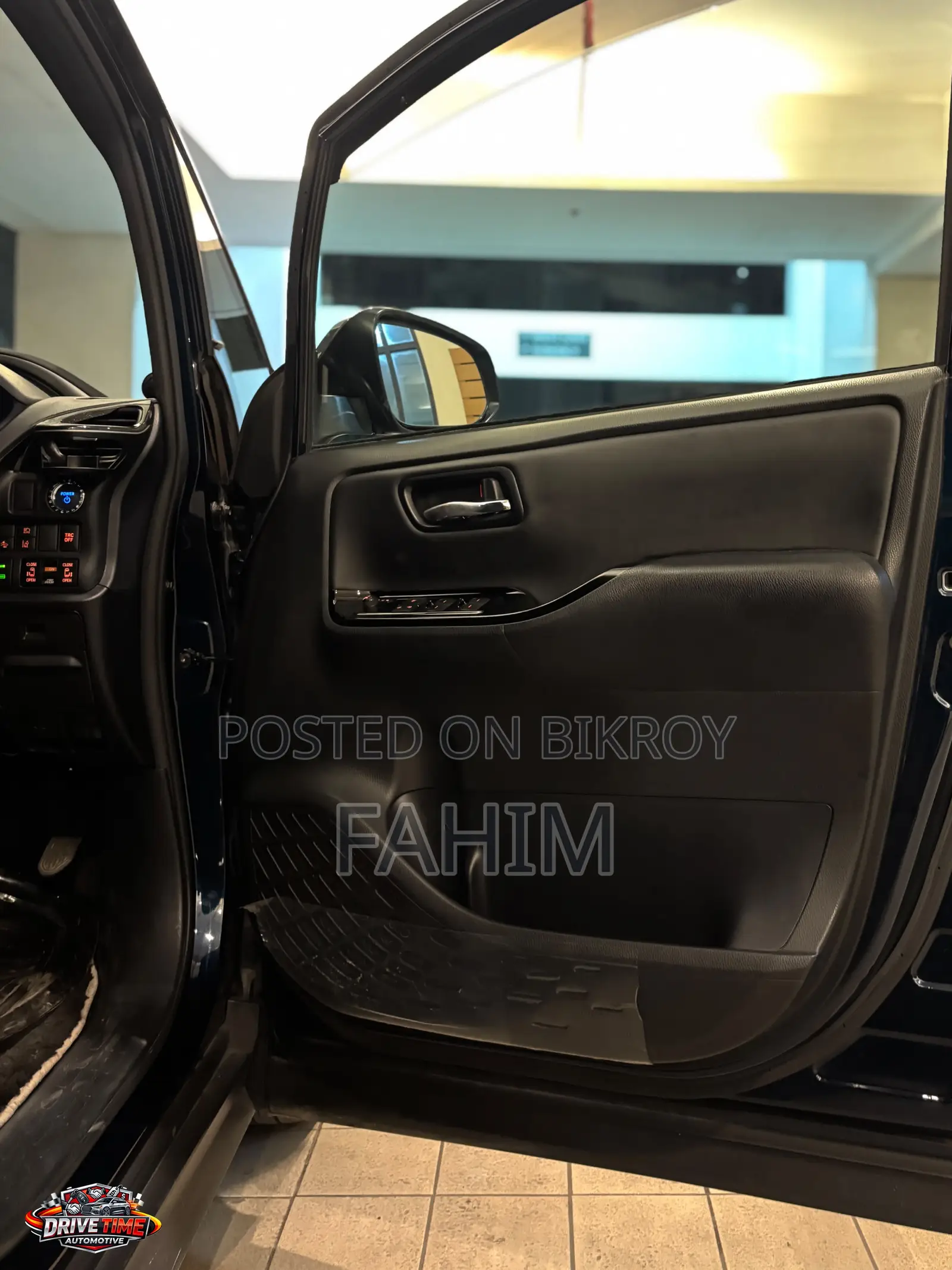 New Toyota Voxy Hybrid ZS Kirameki III 2WD 7-Seater 2020 Black
