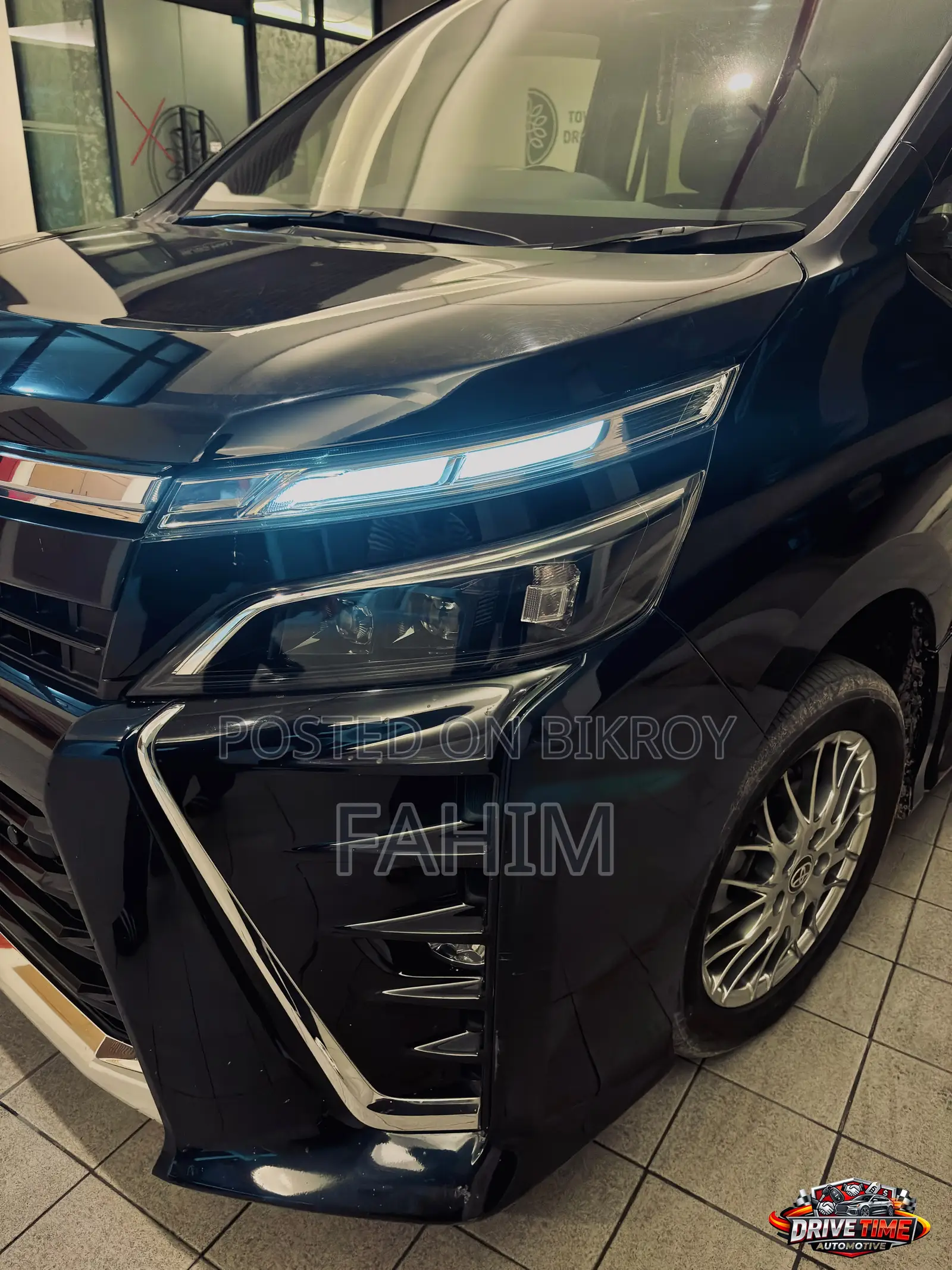 New Toyota Voxy Hybrid ZS Kirameki III 2WD 7-Seater 2020 Black