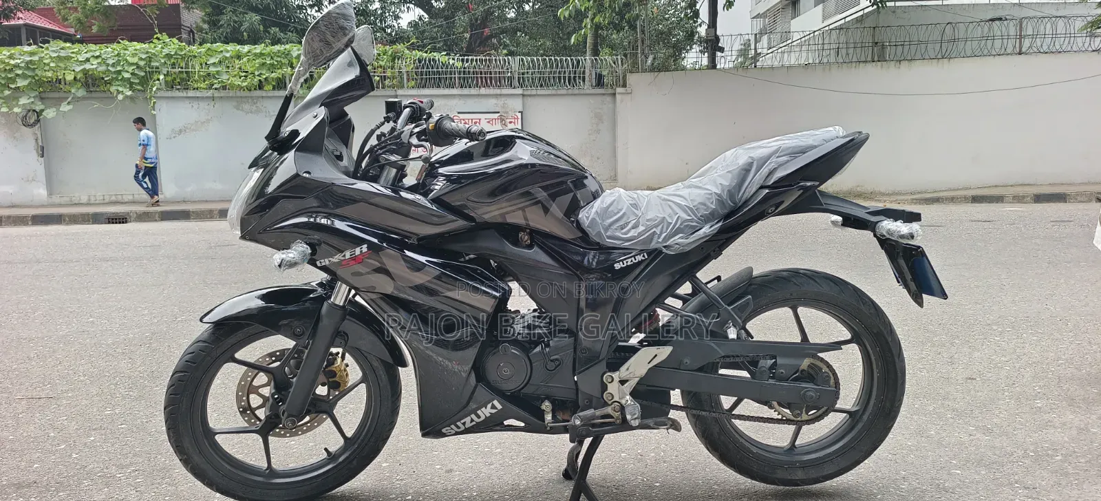 New Suzuki Gixxer SF 2020 Black