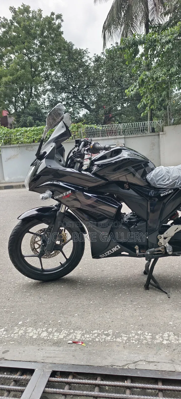 New Suzuki Gixxer SF 2020 Black