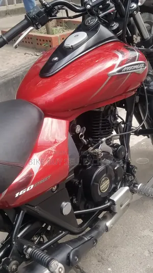Bajaj Avenger 160 Street 2021 Red