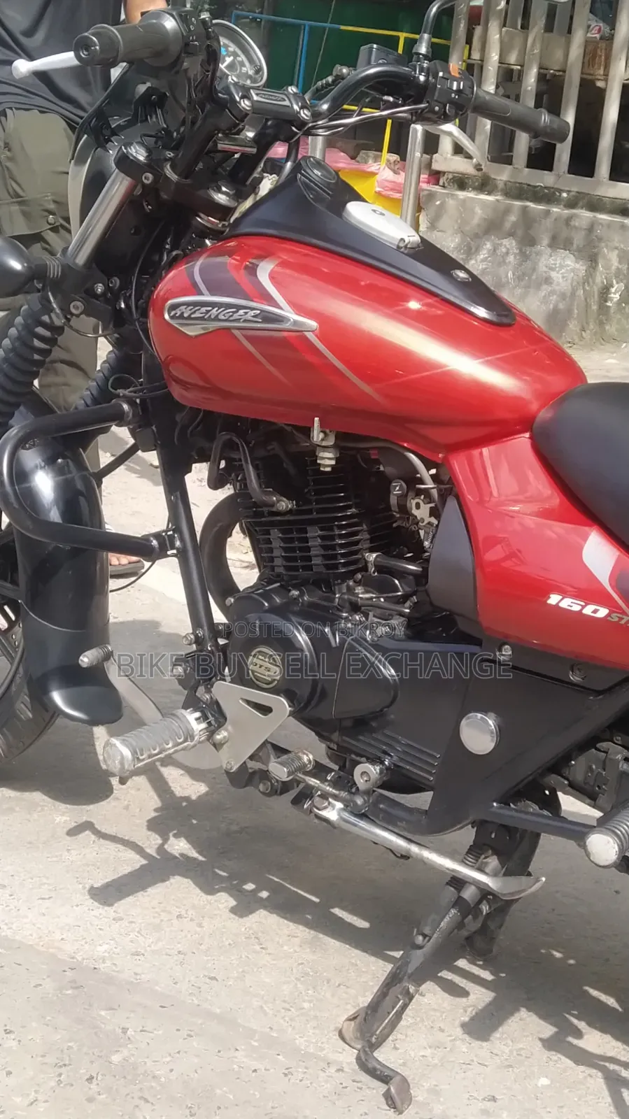 Bajaj Avenger 160 Street 2021 Red