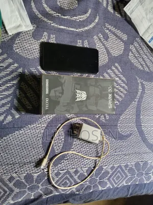 টেকনো ক্যামন ৩০ ২৫৬ জিবি ব্ল্যাক
