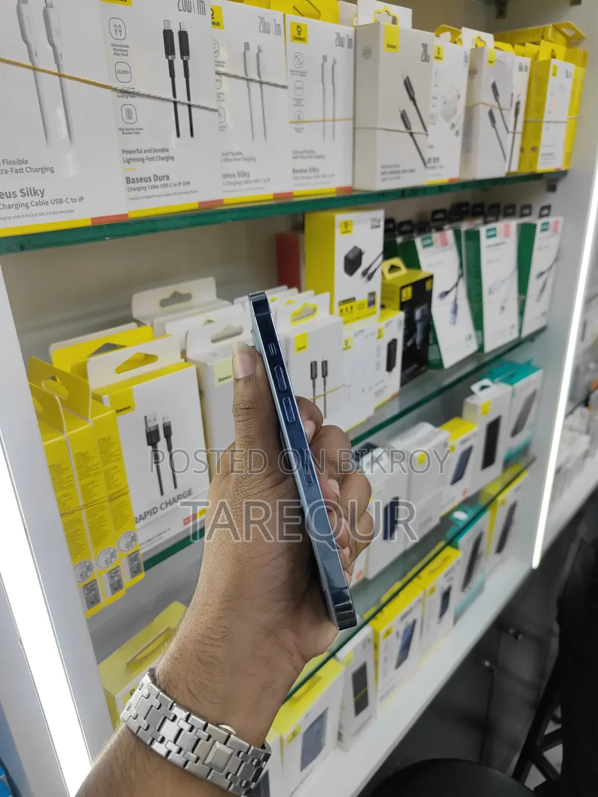 অ্যাপল আইফোন ১৩ প্রো ১২৮ জিবি নীল